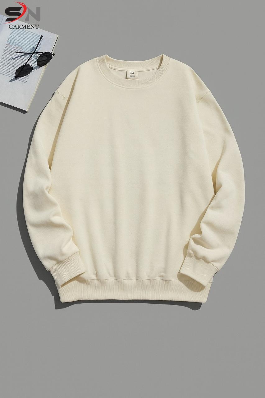 Simple sweatshirt Sweatshirt