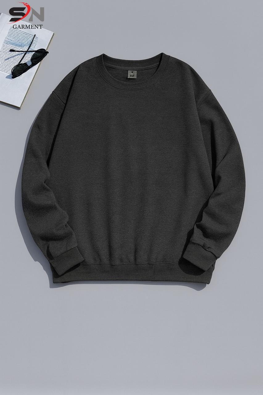 Simple sweatshirt Sweatshirt